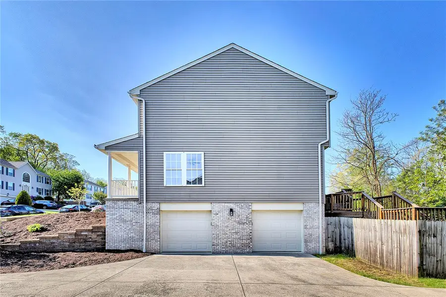 238 Sussex Way, Greensburg, PA 15601 - #2