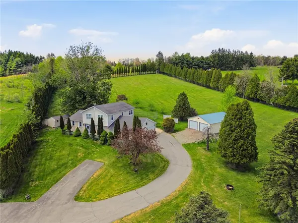 1144 Huckleberry Hwy, Stonycreek Twp, PA 15926
