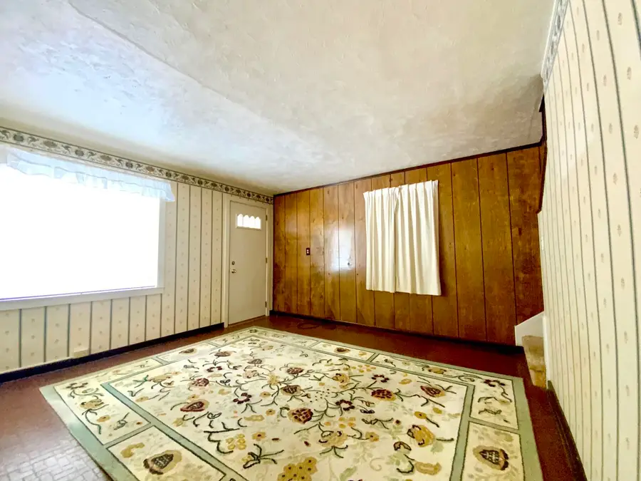 282 Oak Drive, Coraopolis, PA 15108 - #3