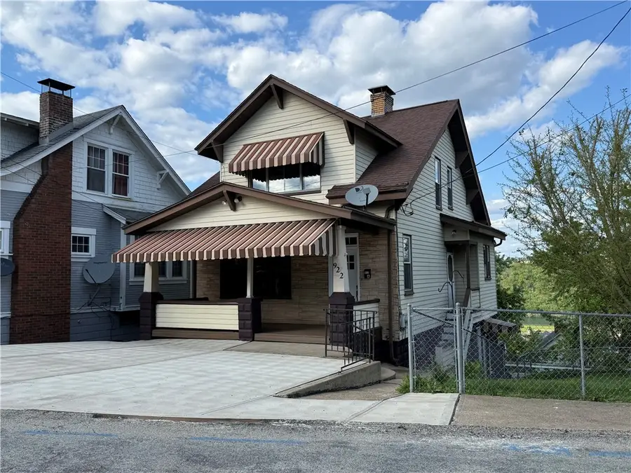 922 5th St, Charleroi, PA 15022 - #2