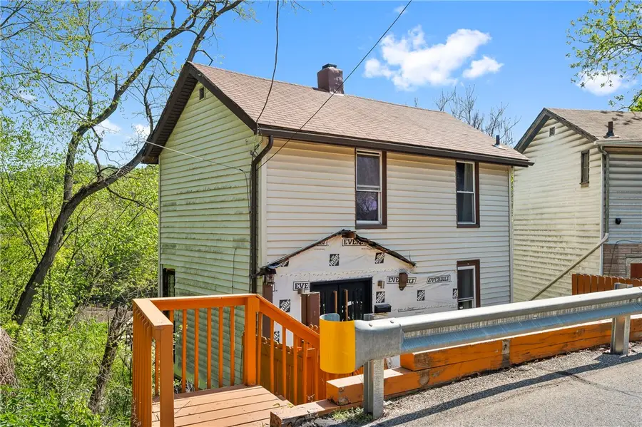34 E Roseridge St, Pittsburgh, PA 15202 - #2