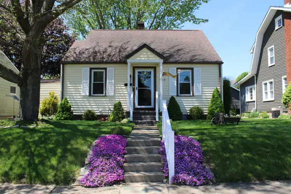 919 Columbia Avenue, Grove City, PA 16127