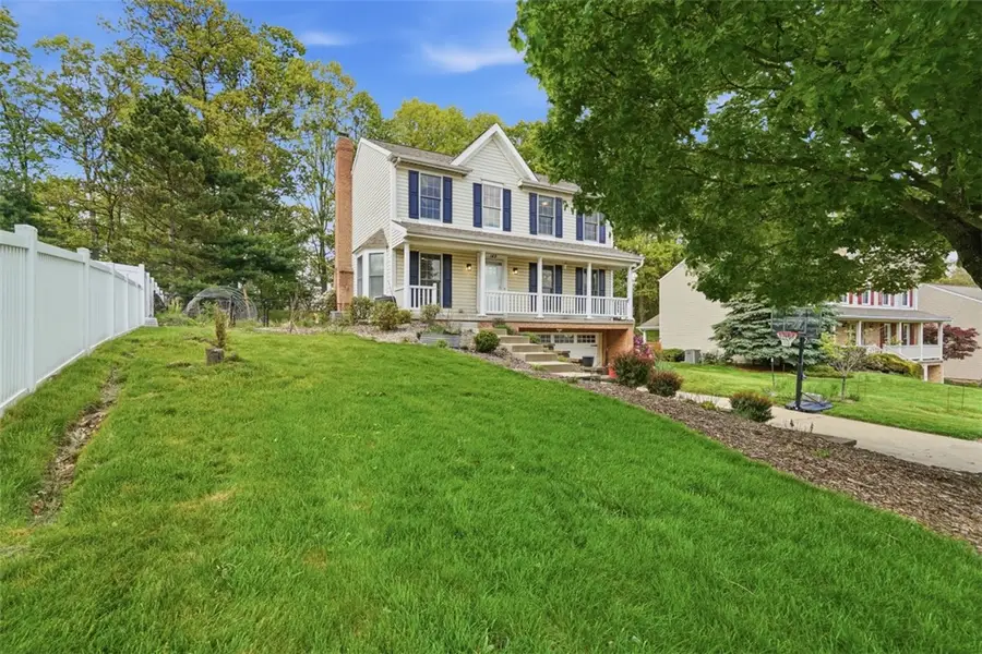 149 Stonewood Dr, Bethel Park, PA 15102 - #3