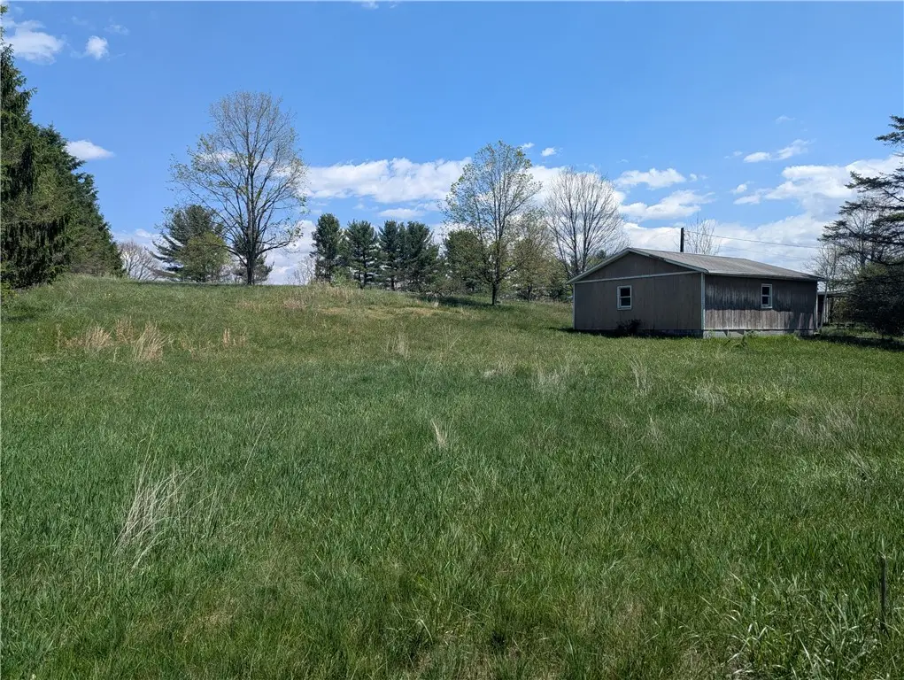 264 Beaufort Rd, New Florence, PA 15944 - #1