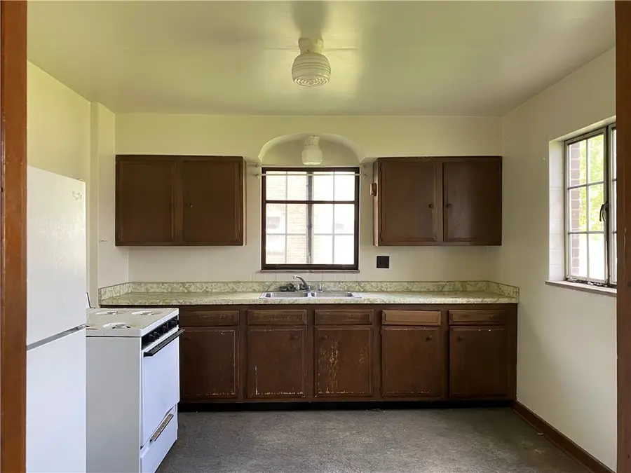 916 Russellton Rd., Cheswick, PA 15024 - #2