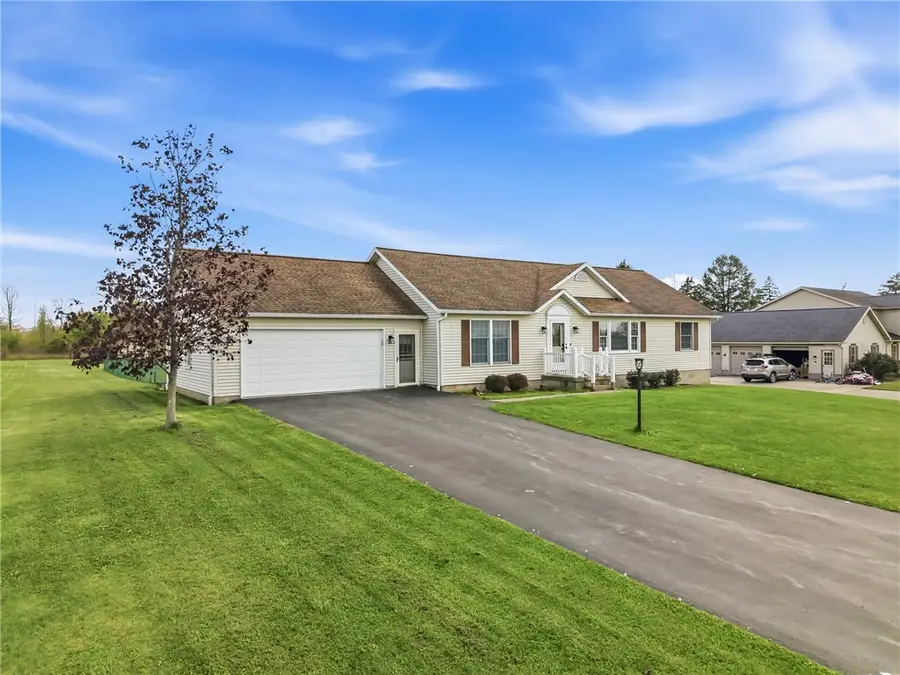 7 Windsor Drive, Greenville, PA 16125 - #3