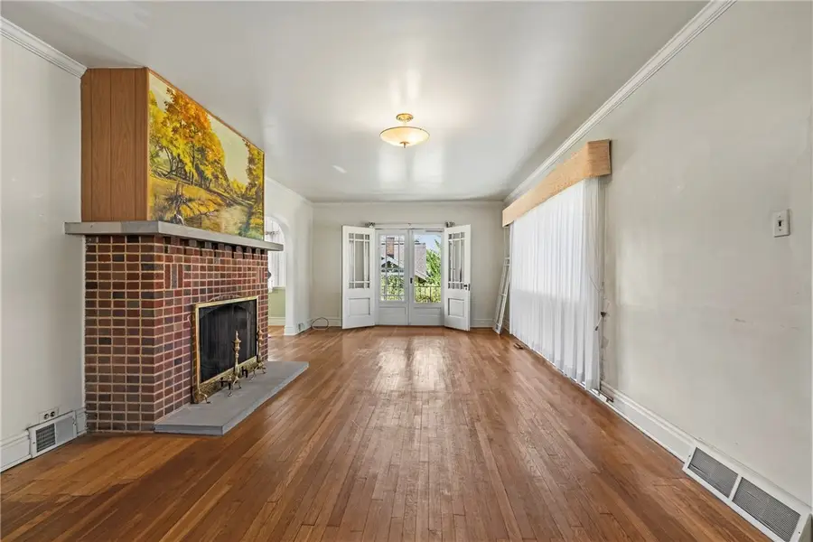 2008 Clearview Rd, Glenshaw, PA 15116 - #3