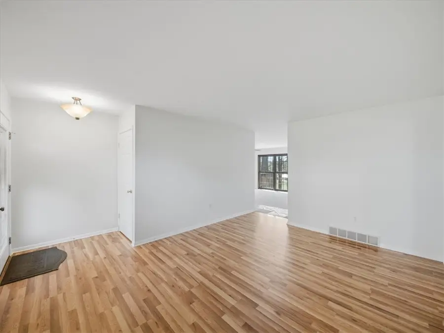 105 Louise St, Monaca, PA 15061 - #3