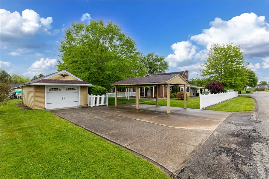 126 Allison Ave, Houston, PA 15342 - #3