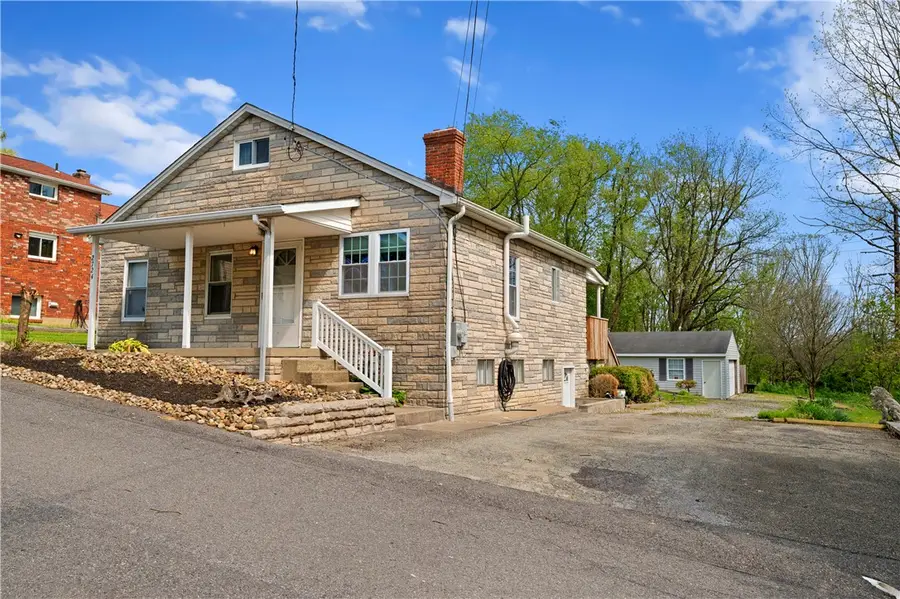2724 Gould Drive, South Park, PA 15129 - #2