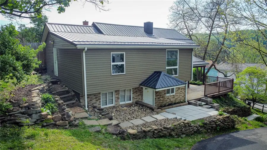 159 Washington St, Freeport, PA 16229 - #2