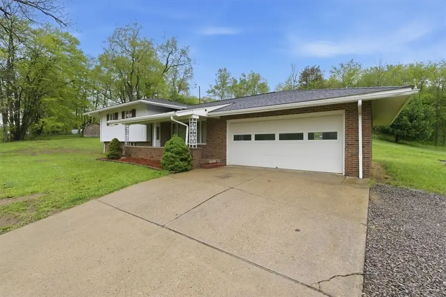 795 Geidel Rd, Ford City, PA 16226 - #3