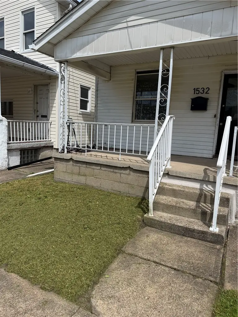 1532 4th Ave, New Kensington, PA 15068 - #2