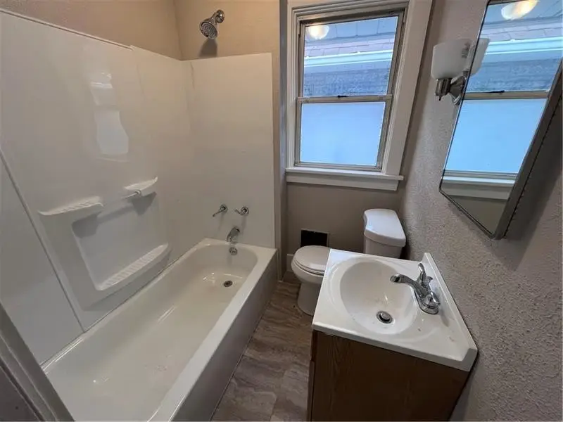 1532 4th Ave, New Kensington, PA 15068 - #3