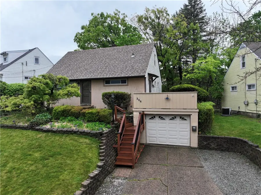 384 Whittier Dr, Pittsburgh, PA 15235 - #2