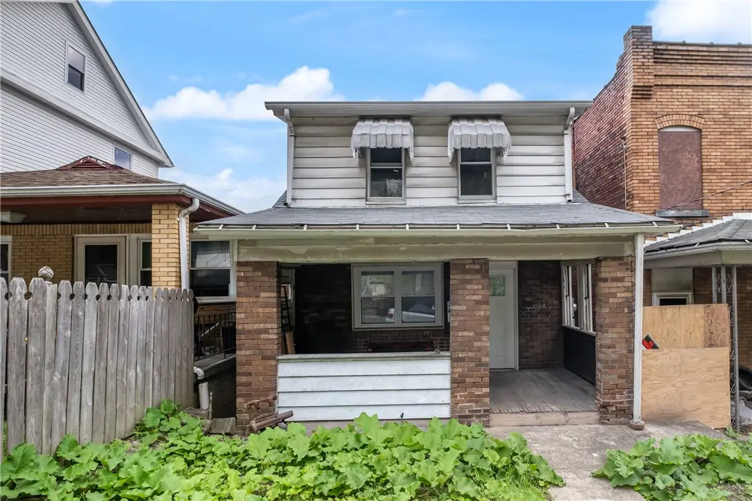 419 Woodward Avenue, McKees Rocks, PA 15136 - #1