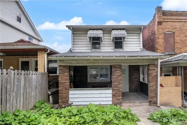 419 Woodward Avenue, Mc Kees Rocks, PA 15136