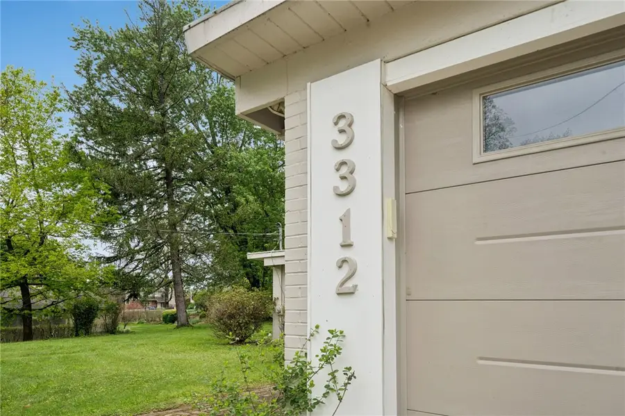 3312 Windgate Drive Drive, Murrysville, PA 15668 - #3