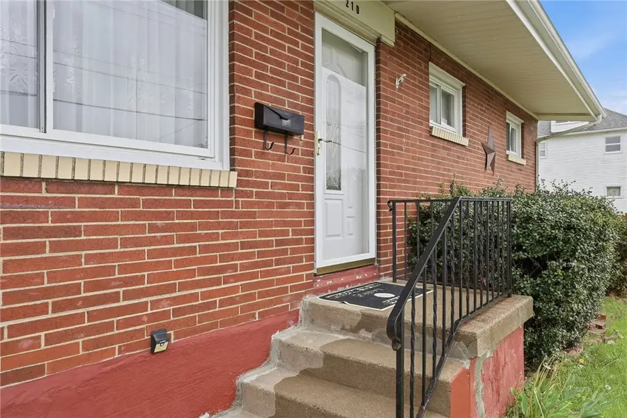 210 N 16th Ave, New Brighton, PA 15066 - #3