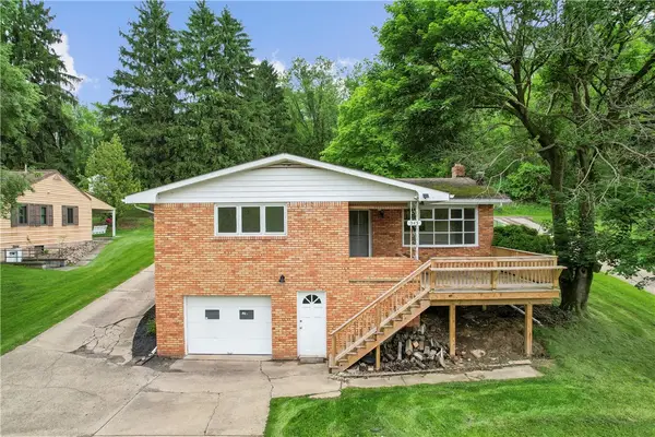 545 Manifold Rd, Washington, PA 15301