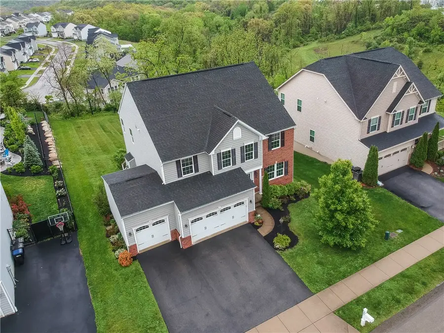 305 Ranchero Drive, Moon, PA 15108 - #2