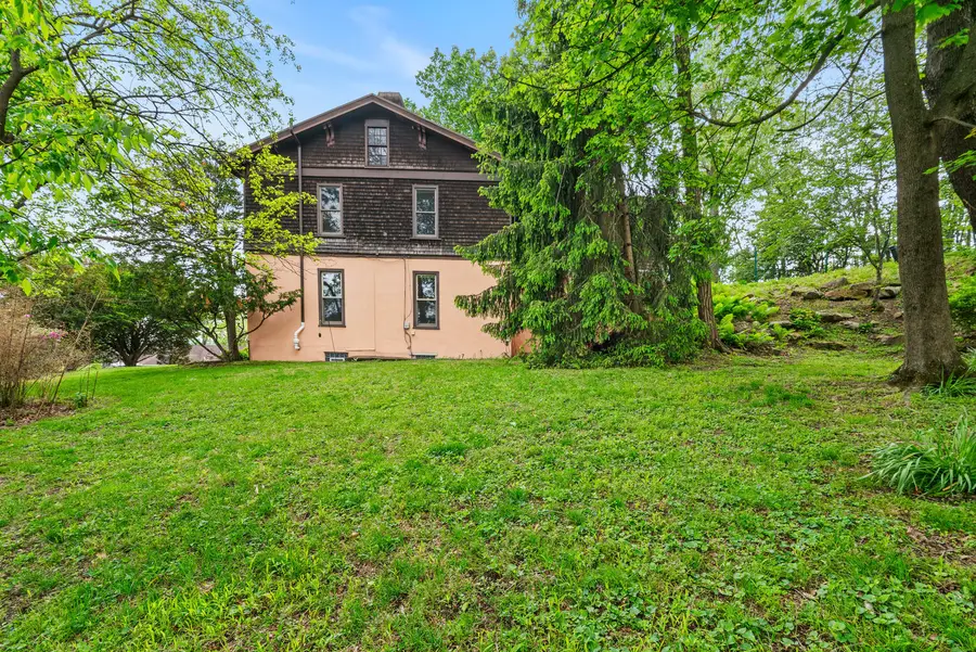2738 Mount Royal Road, Pittsburgh, PA 15217 - #3