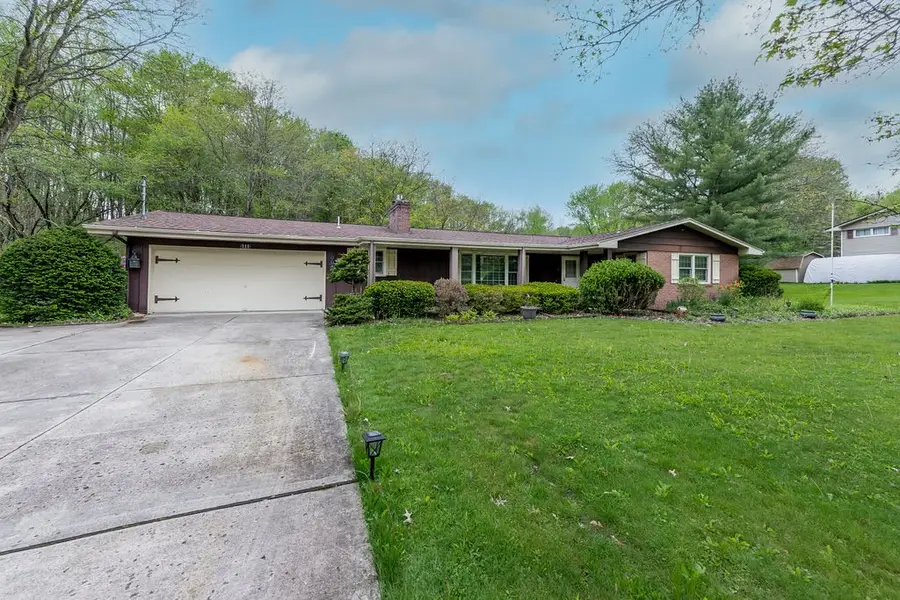 111 Patricia Dr, Beaver Falls, PA 15010 - #3