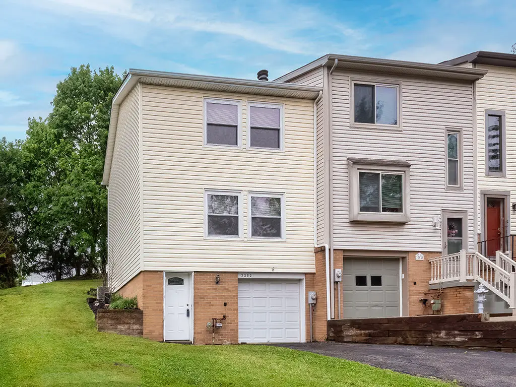 3252 Camberly Drive, Gibsonia, PA 15044 - #1