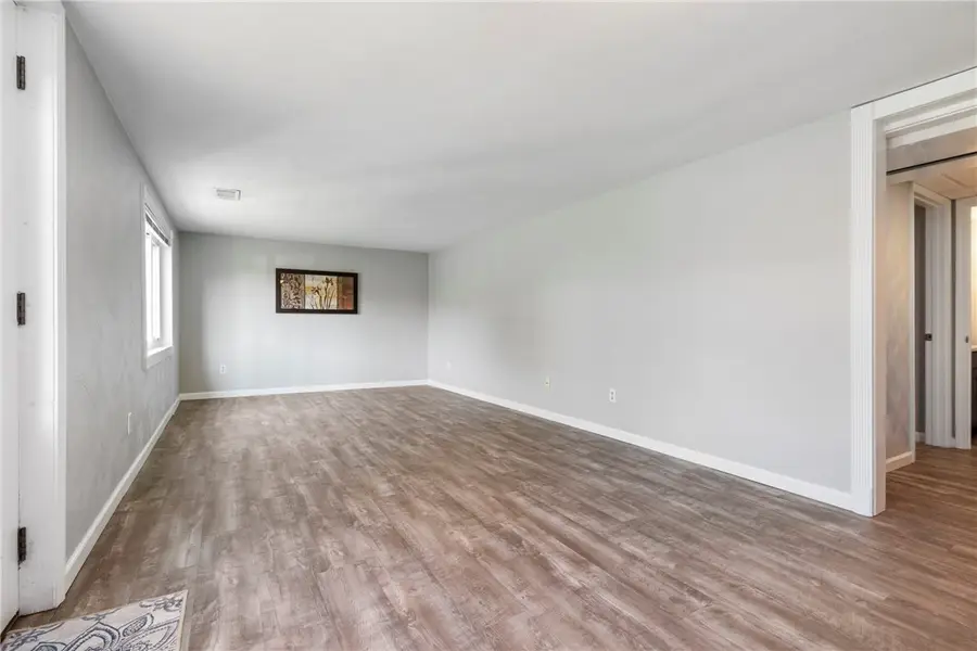 25 Concord Dr, Irwin, PA 15642 - #3