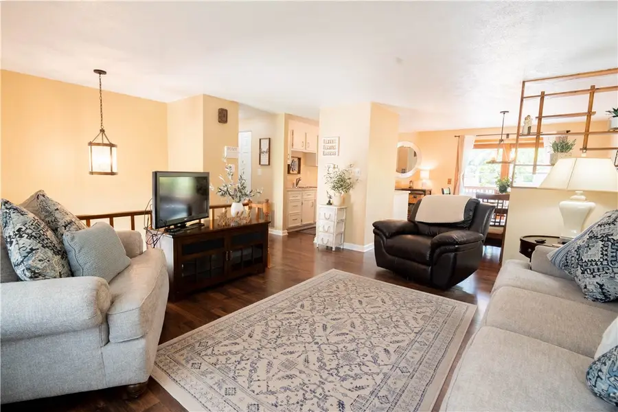1126 Sodbury Dr, South Park, PA 15129 - #3