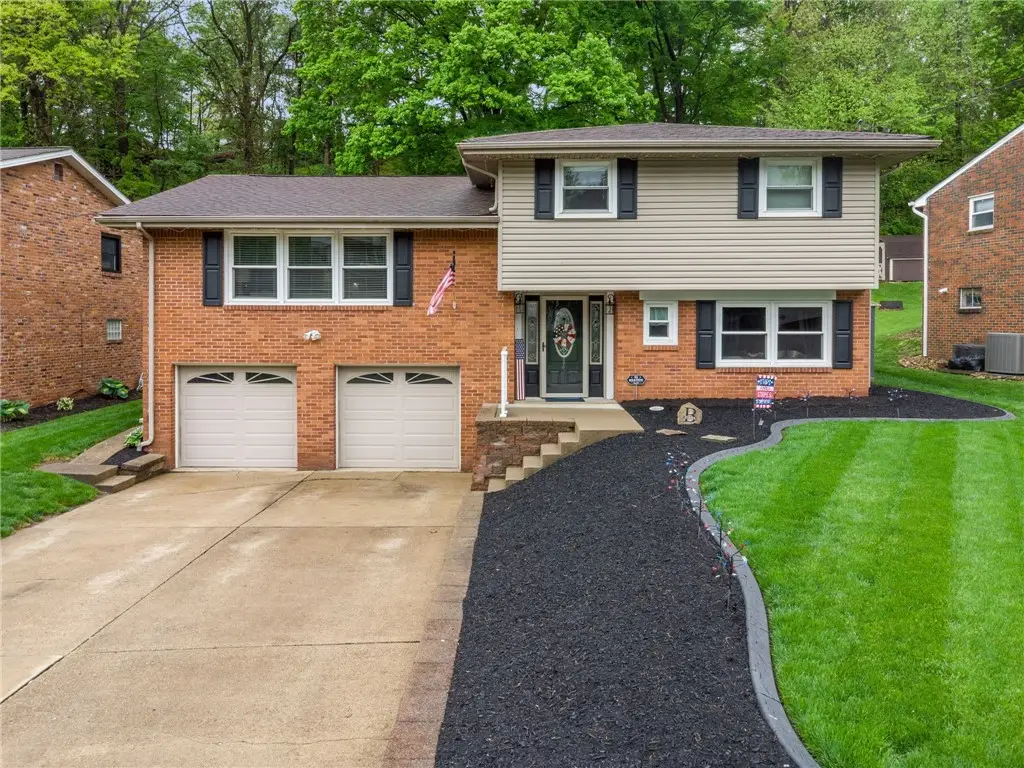 668 Carnival Dr, Pittsburgh, PA 15239 - #1