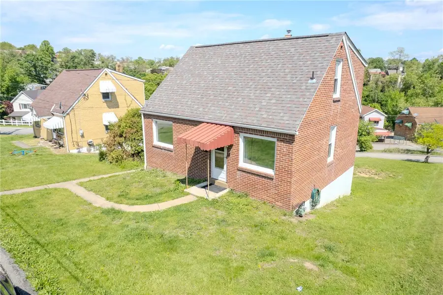 1832 Texas, West Mifflin, PA 15122 - #3