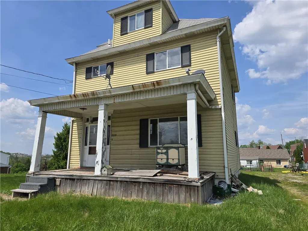 2620 Skyline Drive, West Mifflin, PA 15122 - #1