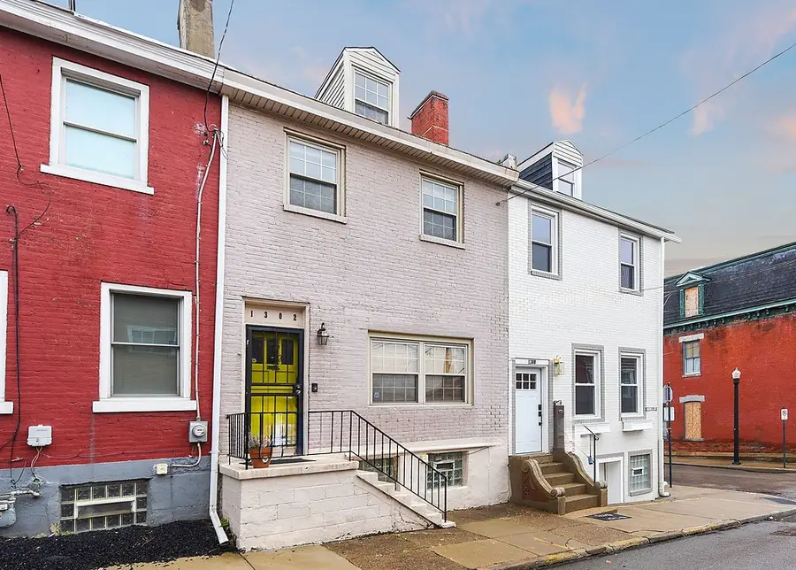 1302 Boyle St, Pittsburgh, PA 15212 - #2