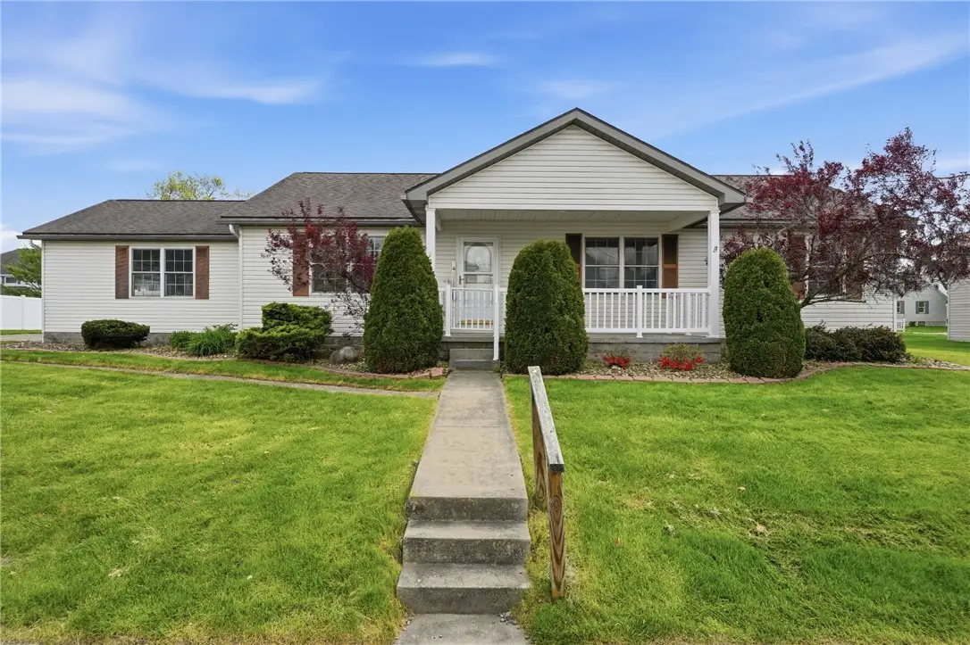 924 Rose Ave, New Castle, PA 16101 - #1