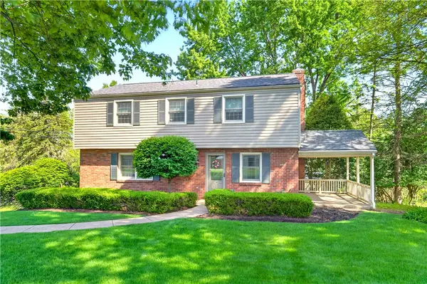 2545 Matterhorn Dr, Wexford, PA 15090