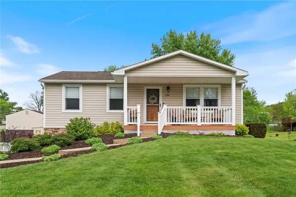 135 Fox Run Rd, Cranberry Twp, PA 16066