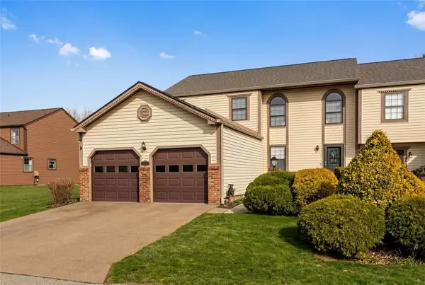 1113 Old Farm Rd., Lawrence, PA 15055