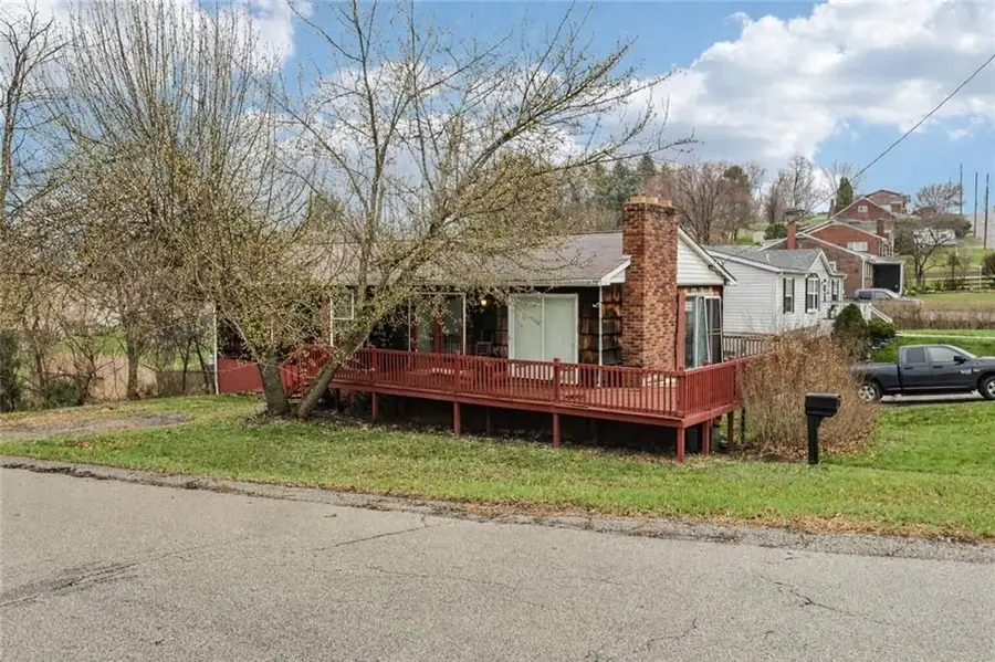 2715 Myrtle Dr, New Kensington, PA 15068 - #3