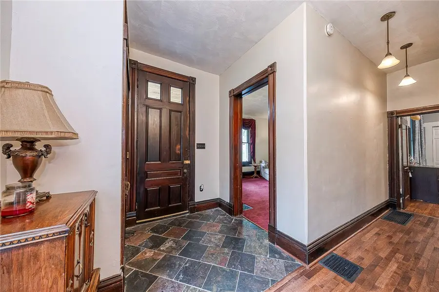 1508 Woodland Ave, Glenshaw, PA 15116 - #2