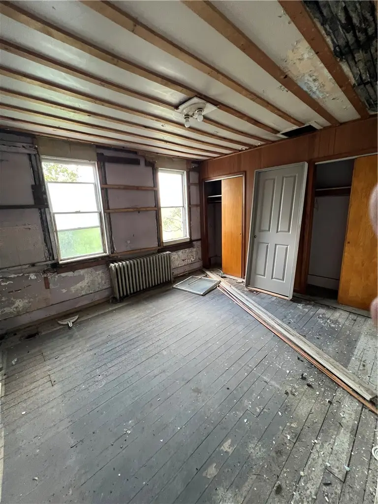 72 Harlem Ave, Stowe, PA 15136 - #2