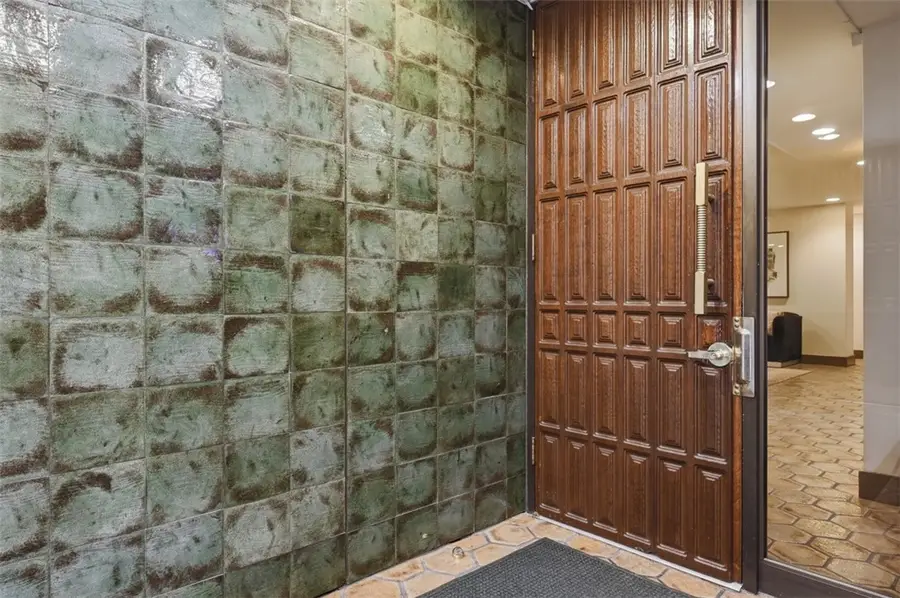 540 N Neville #305, Pittsburgh, PA 15213 - #3