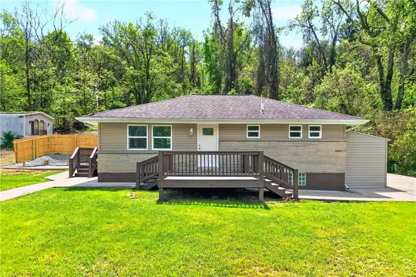 1590 Grange Road, Charleroi, PA 15022