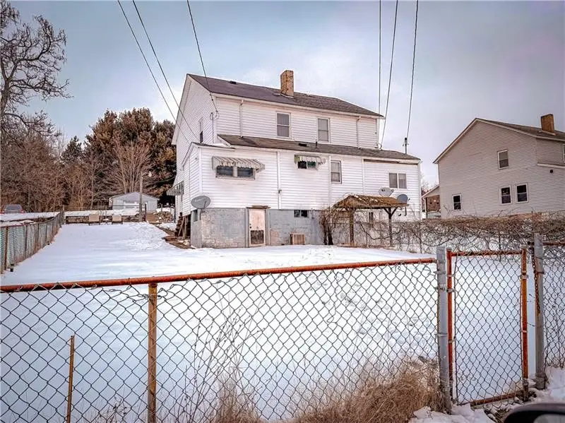 345 Top St, Smithfield, PA 15478 - #2