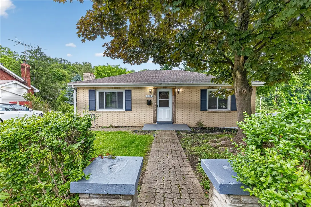 921 Lincoln Way, McKeesport, PA 15132 - #1