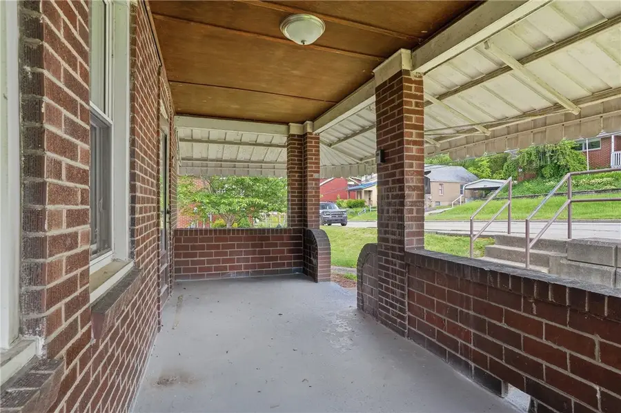821 Worthington Avenue, Clairton, PA 15025 - #3