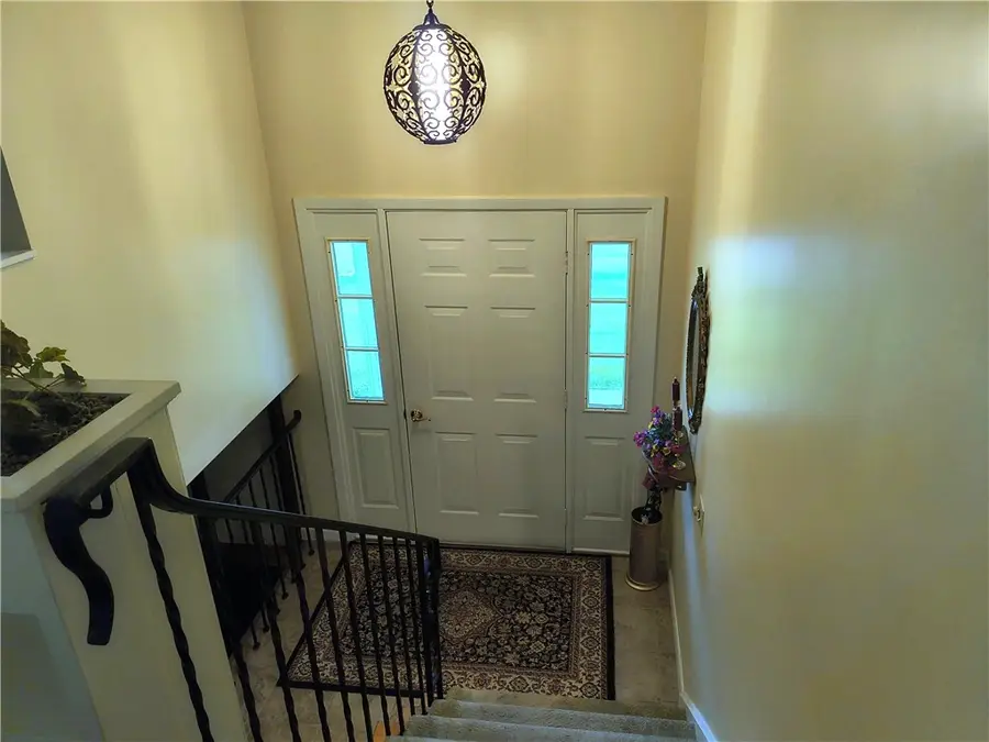 106 Elise Dr, Butler, PA 16001 - #3
