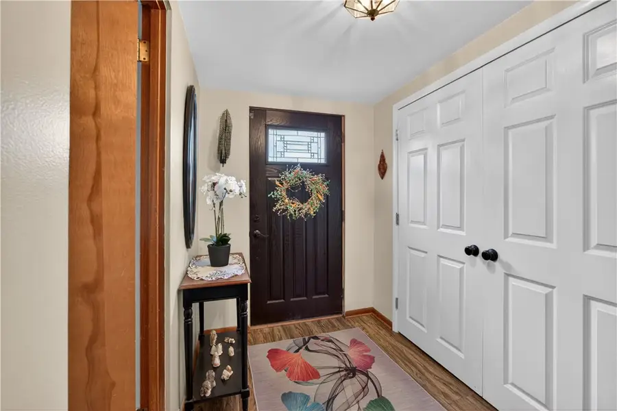 53 Oregon Trail, Bethel Park, PA 15102 - #3