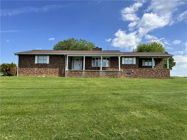 48 Misty Meadows Lane, Uniontown, PA 15401