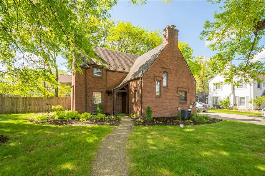 601 Winfield Street, Bridgeville, PA 15017 - #2